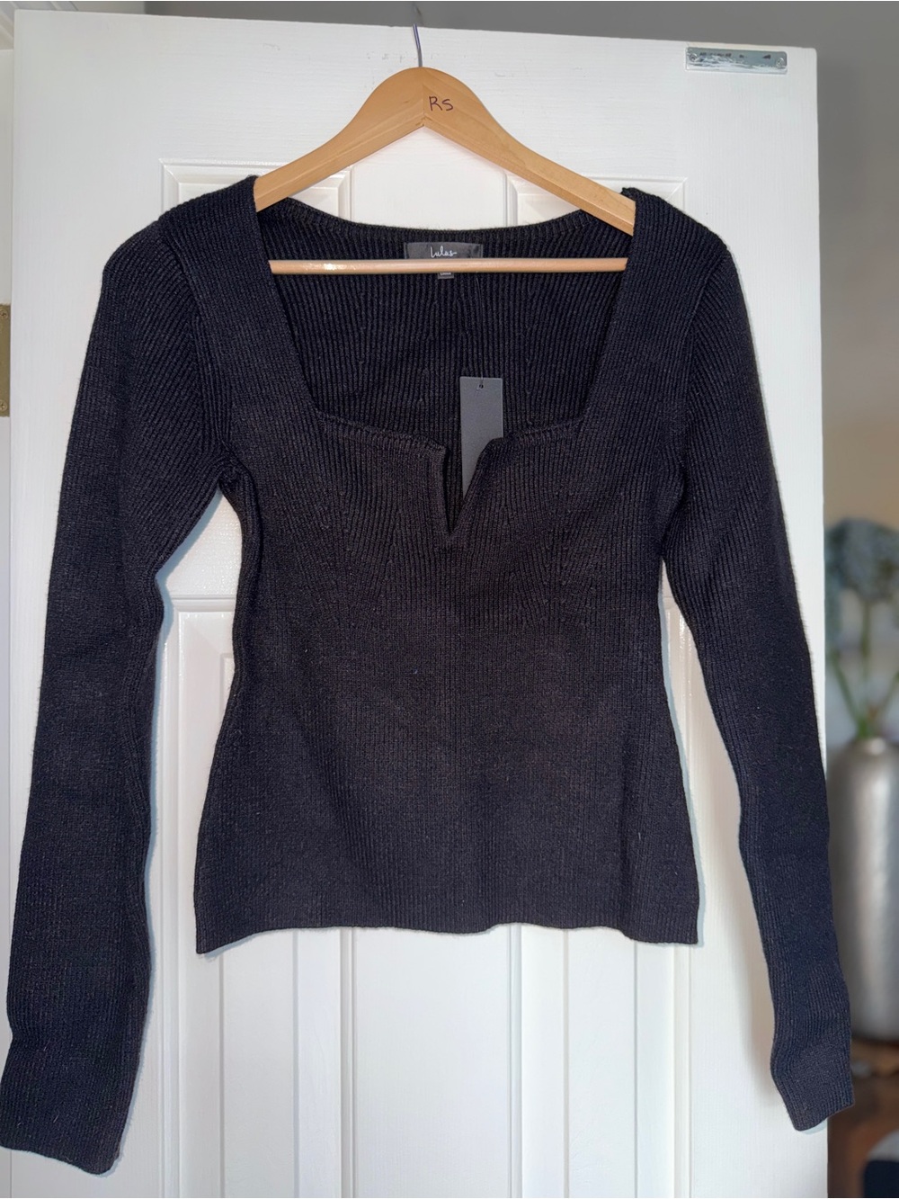 Lulu's‎ Black Ribbed Long-Sleeve Sweater with Square Neck. Sz L